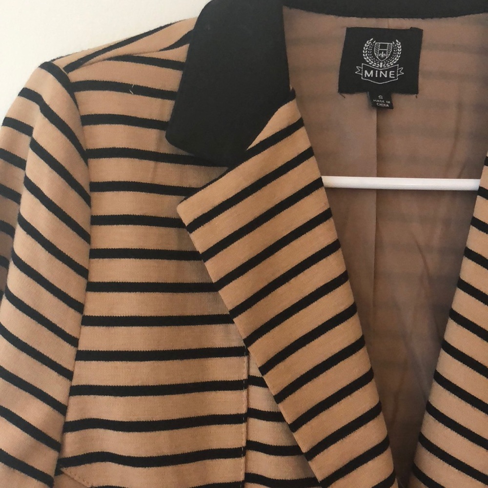 Striped Blazer - Picture 3 of 4